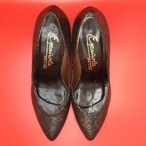 NWOT Made in Spain Leather Heels Size 6.5